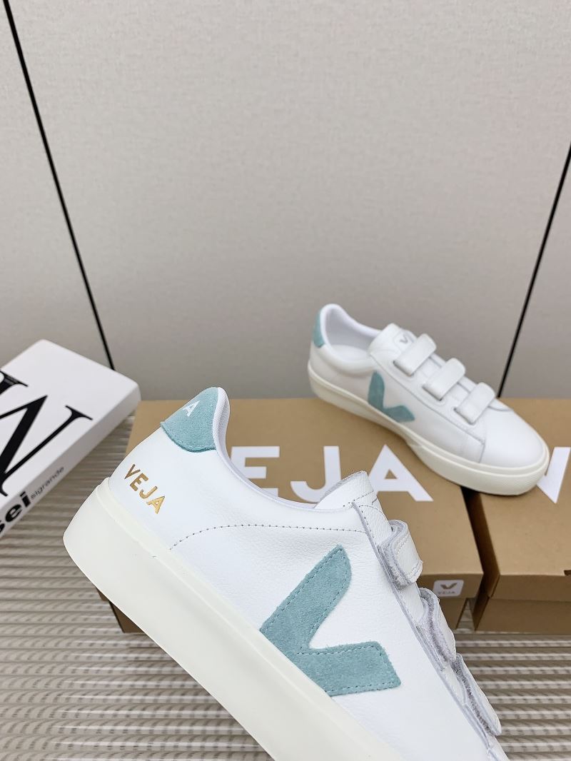 Veja Shoes